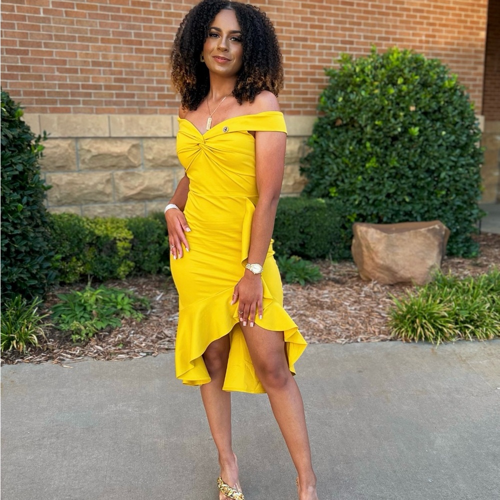 Elegant Yellow Off-Shoulder Ruffle Dress